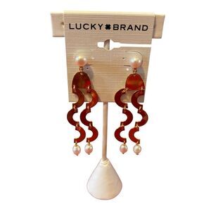 Modern Gold Tone Wave Drop Earrings w/Freshwater Pearls.